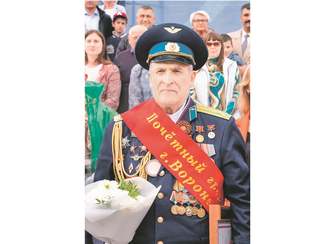 132 вылета на реактивных истребителях: ветеран войны в Афганистане стал почетным гражданином Воронежа